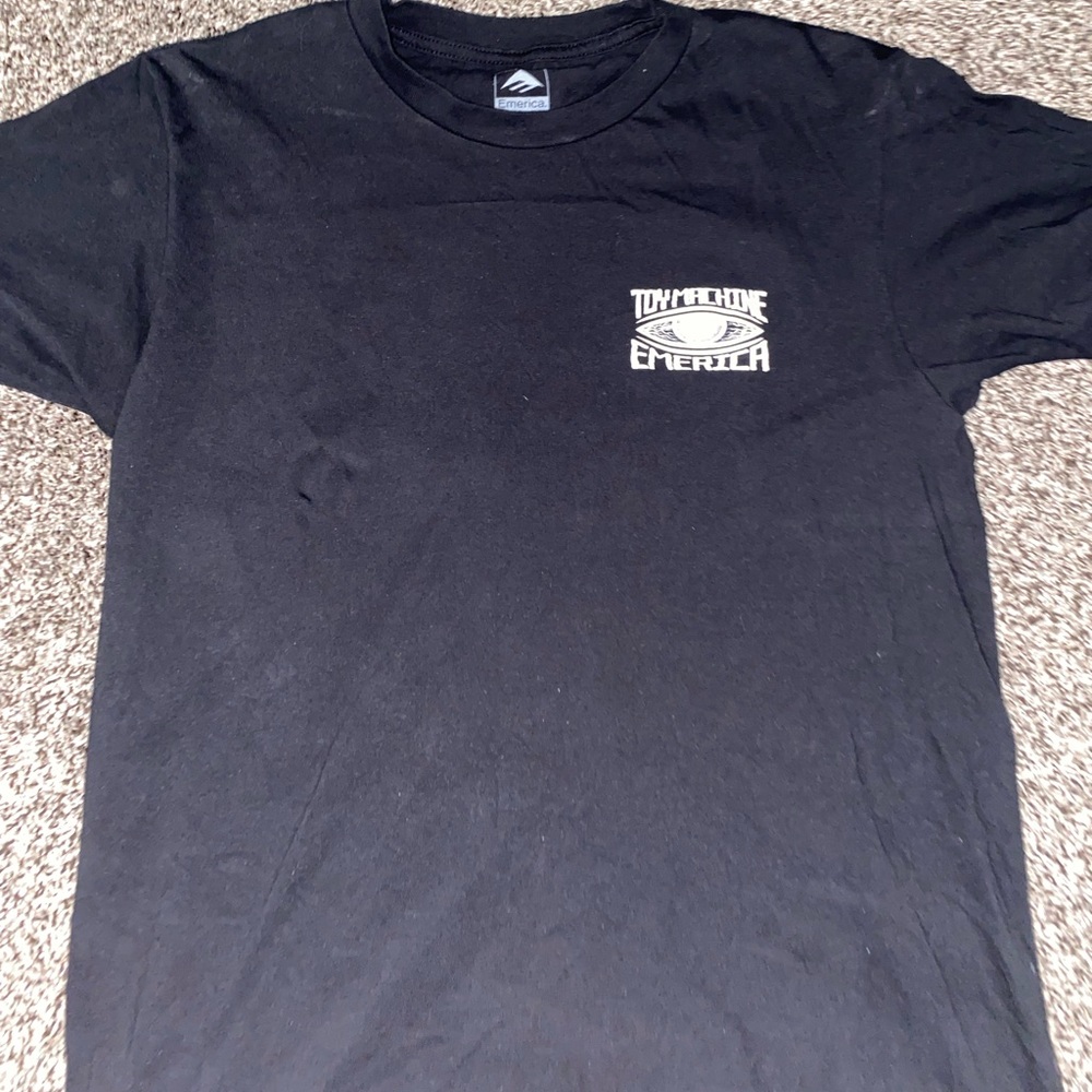 Emerica Black Tee